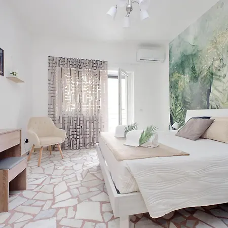 Modern Large Apartment In Rome Exterior photo
